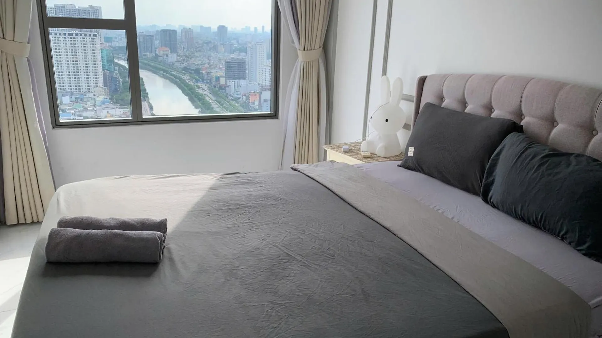 Olala Apartment - Infinity Signature Ho Chi Minh City
